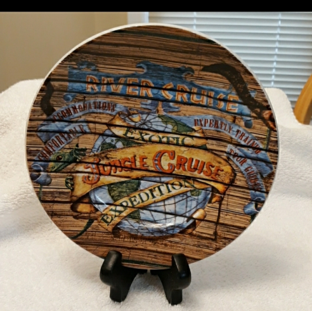 Disney Jungle Cruise Collector Plate